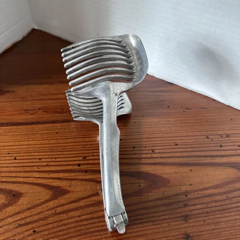 Vintage Hand Held Tongs Tomato Onion Egg Slicer Farm House Decor Citrus Squeezer